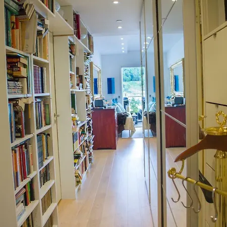 Mad Architect's Shared - Sorenga Homestay *