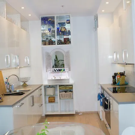 Mad Architect's Shared - Sorenga Homestay Oslo