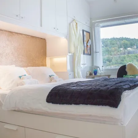 Homestay Mad Architect's Shared - Sorenga